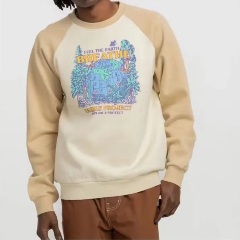 NWT Parks Project Feel The Earth Breathe Raglan Crew Size Medium - Picture 1 of 11